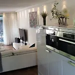 House 74, Luxury Ir Sauna Vakantiehuis Warmond