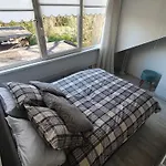 House 74, Luxury Ir Sauna Semesterbostad Warmond