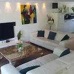 House 74, Luxury Ir Sauna Warmond