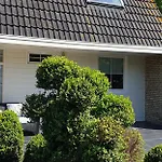 House 74, Luxury Ir Sauna * Warmond
