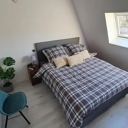House 74, Luxury Ir Sauna Vakantiehuis Warmond