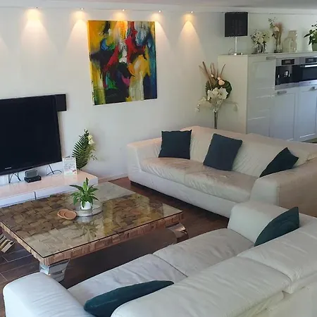 House 74, Luxury Ir Sauna Warmond