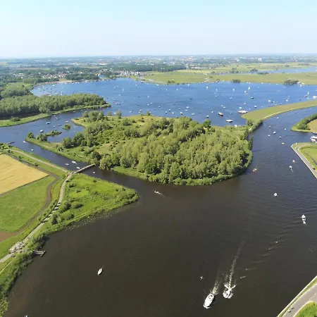 House 74, Luxury Ir Sauna Casa de Férias Warmond