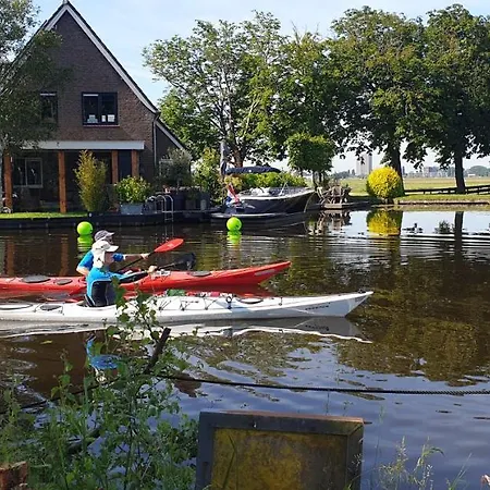 House 74, Luxury Ir Sauna Warmond