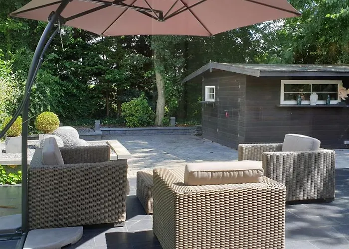 House 74, Luxury Ir Sauna Сasa de vacaciones Warmond