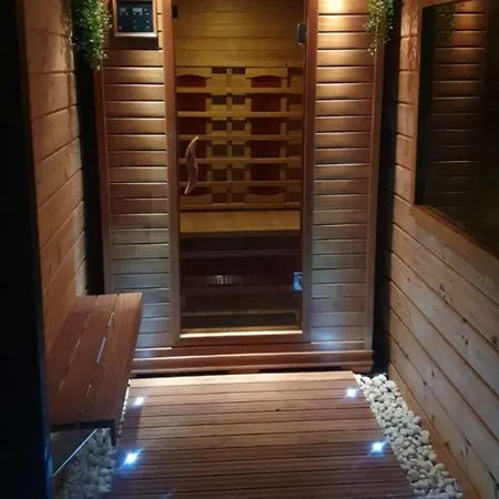 House 74, Luxury Ir Sauna Prázdninový dům Warmond