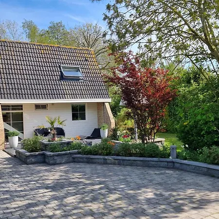 House 74, Luxury Ir Sauna Prázdninový dům Warmond