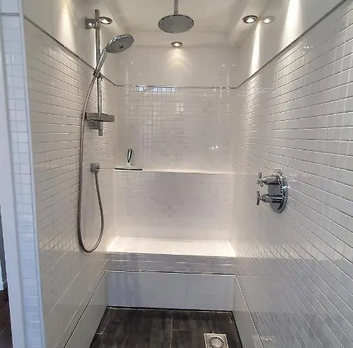 House 74, Luxury Ir Sauna * Warmond