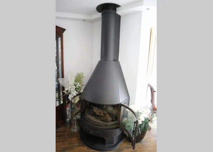 House 74, Luxury Ir Sauna Дом отдыха *